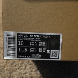 Nike Hot Step Air Terra in Pink Quartz and White